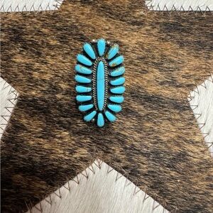 Authentic Turquoise Cluster Ring 
 Size 6